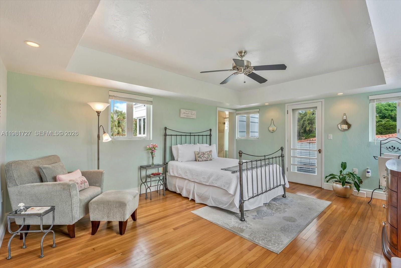 1021 N Greenway Dr Coral Gables, FL 33134