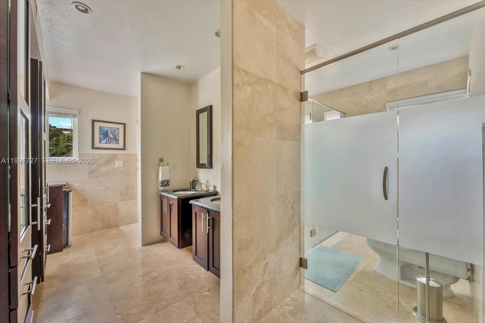 1021 N Greenway Dr Coral Gables, FL 33134