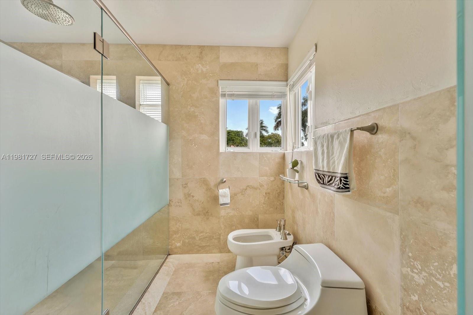 1021 N Greenway Dr Coral Gables, FL 33134