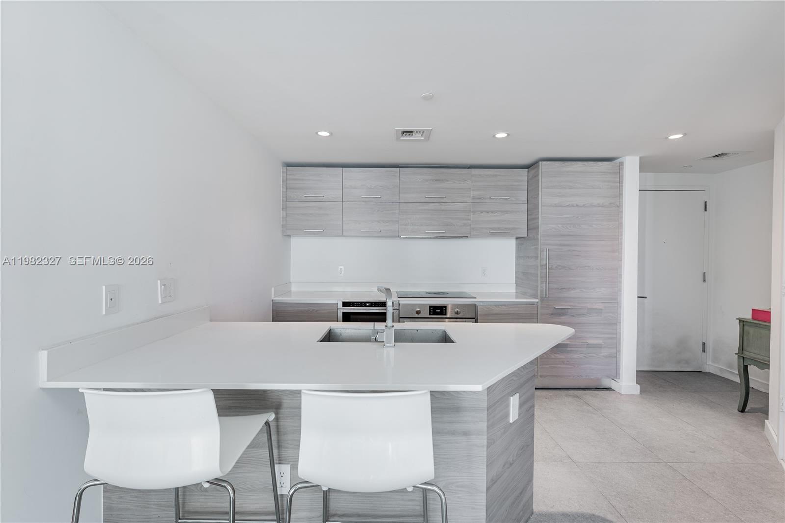 1300 S Miami Ave #2909 Miami, FL 33130