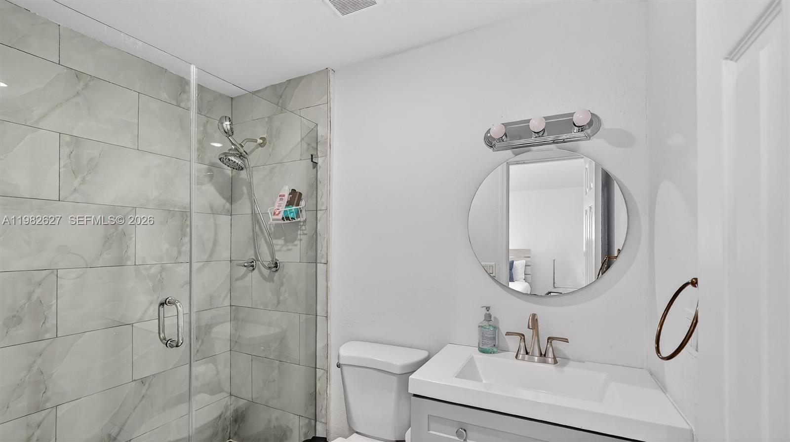 2845 SW 67th Ave Miami, FL 33155