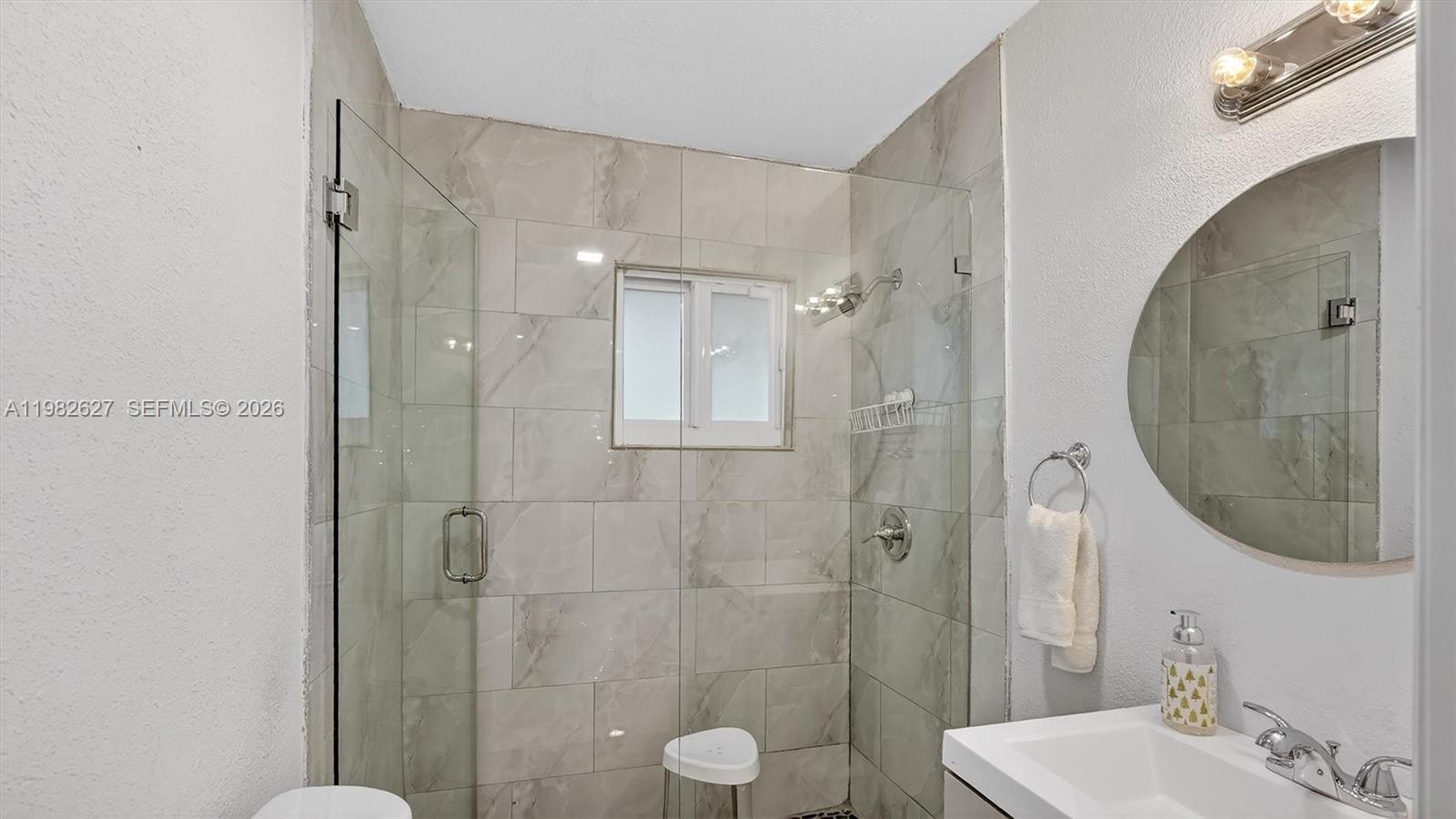 2845 SW 67th Ave Miami, FL 33155