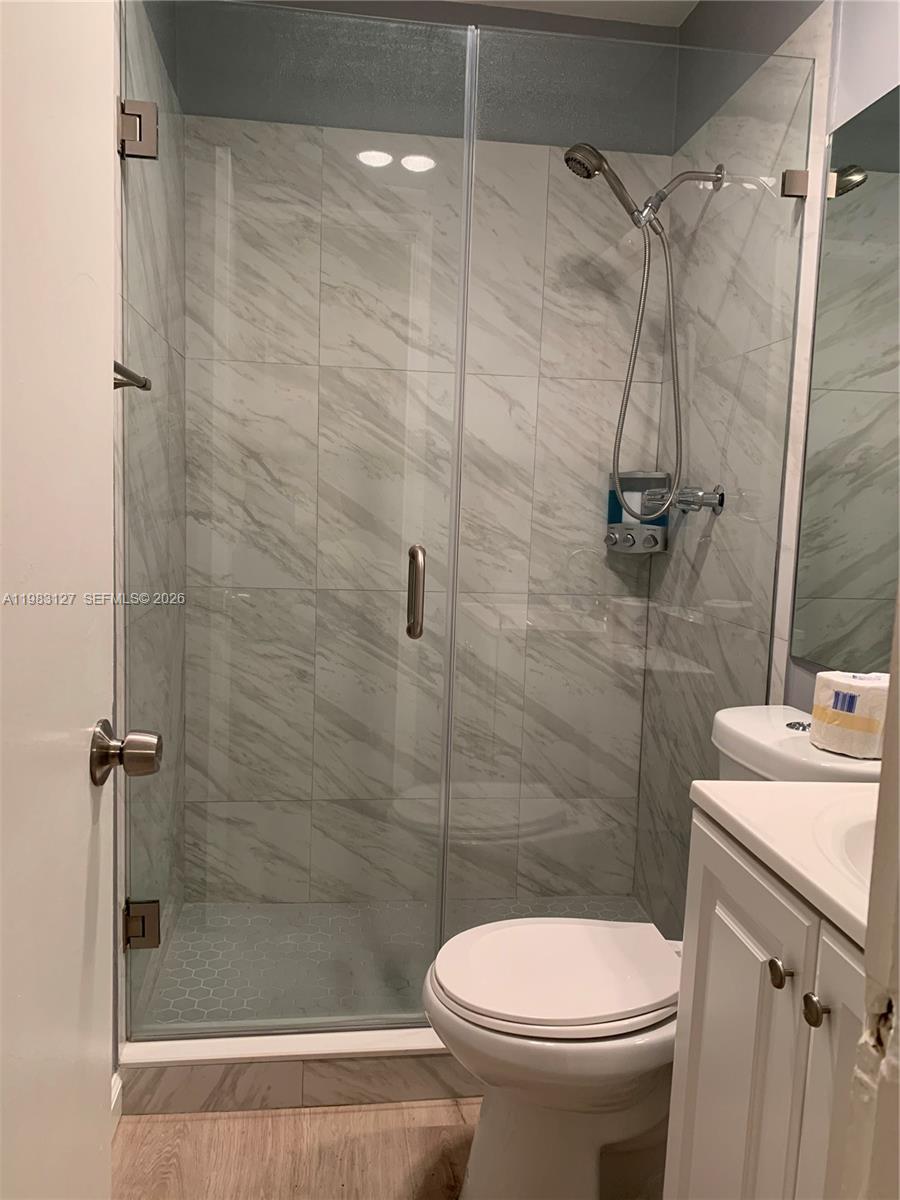 2221 NW 196th Ter #2221 Miami Gardens, FL 33056