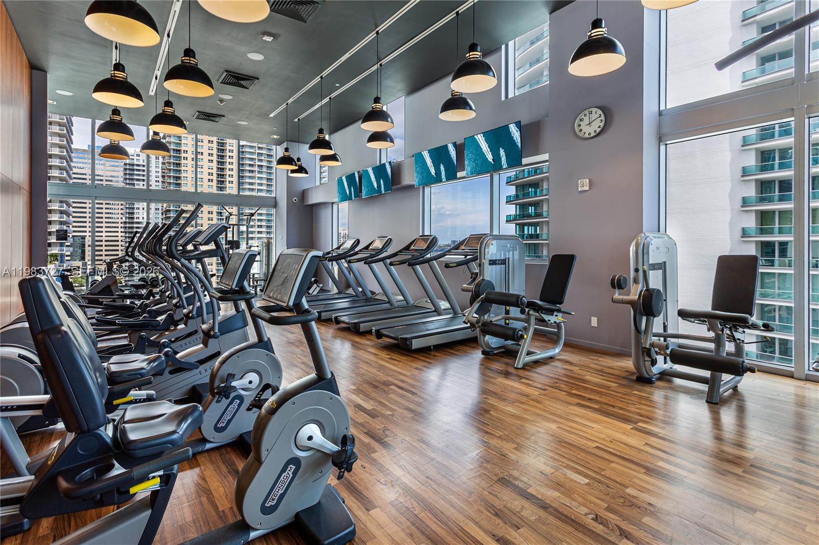 1300 Brickell Bay Dr #1102 Miami, FL 33131