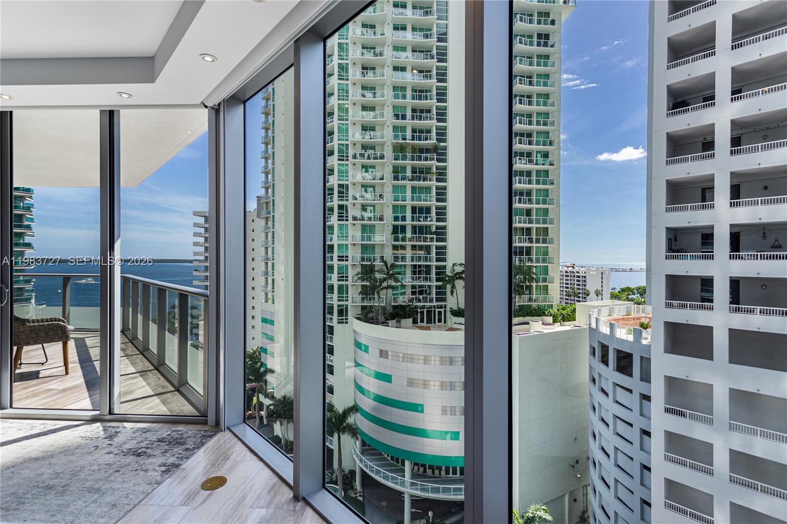 1300 Brickell Bay Dr #1102 Miami, FL 33131