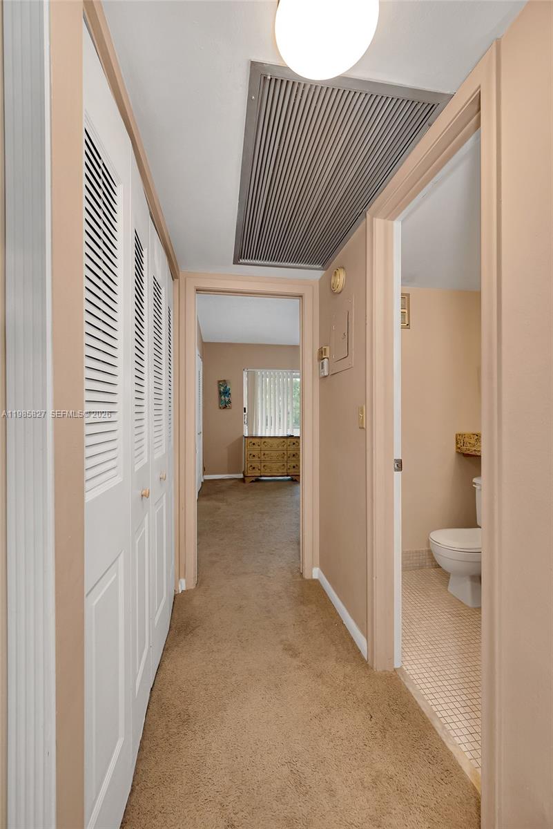 418 Sheffield Q #418 West Palm Beach, FL 33417