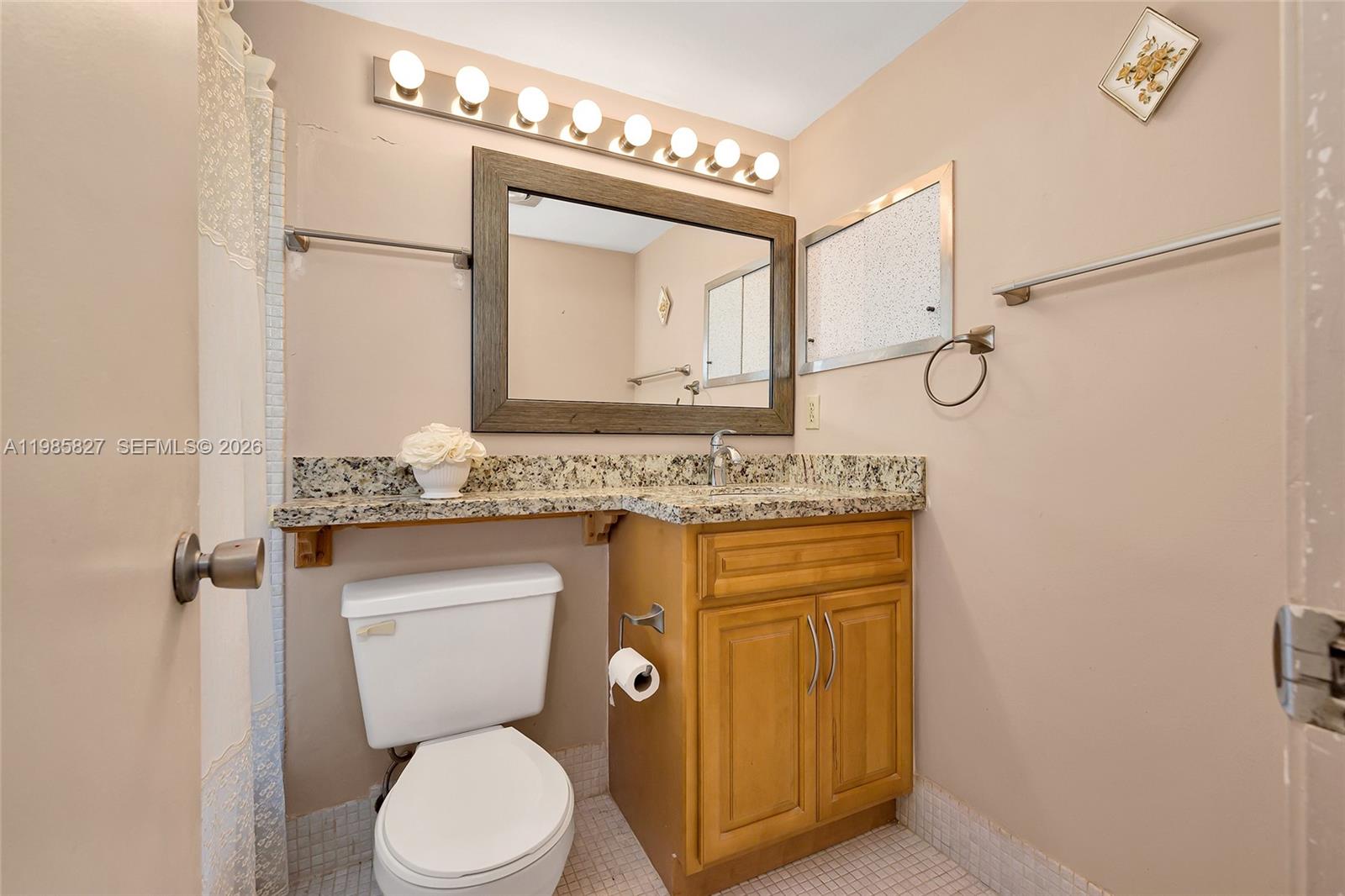 418 Sheffield Q #418 West Palm Beach, FL 33417