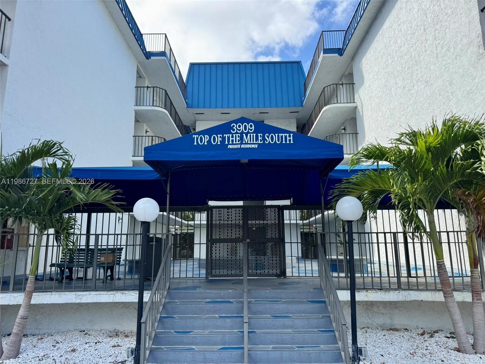 3909 N Ocean Blvd #208