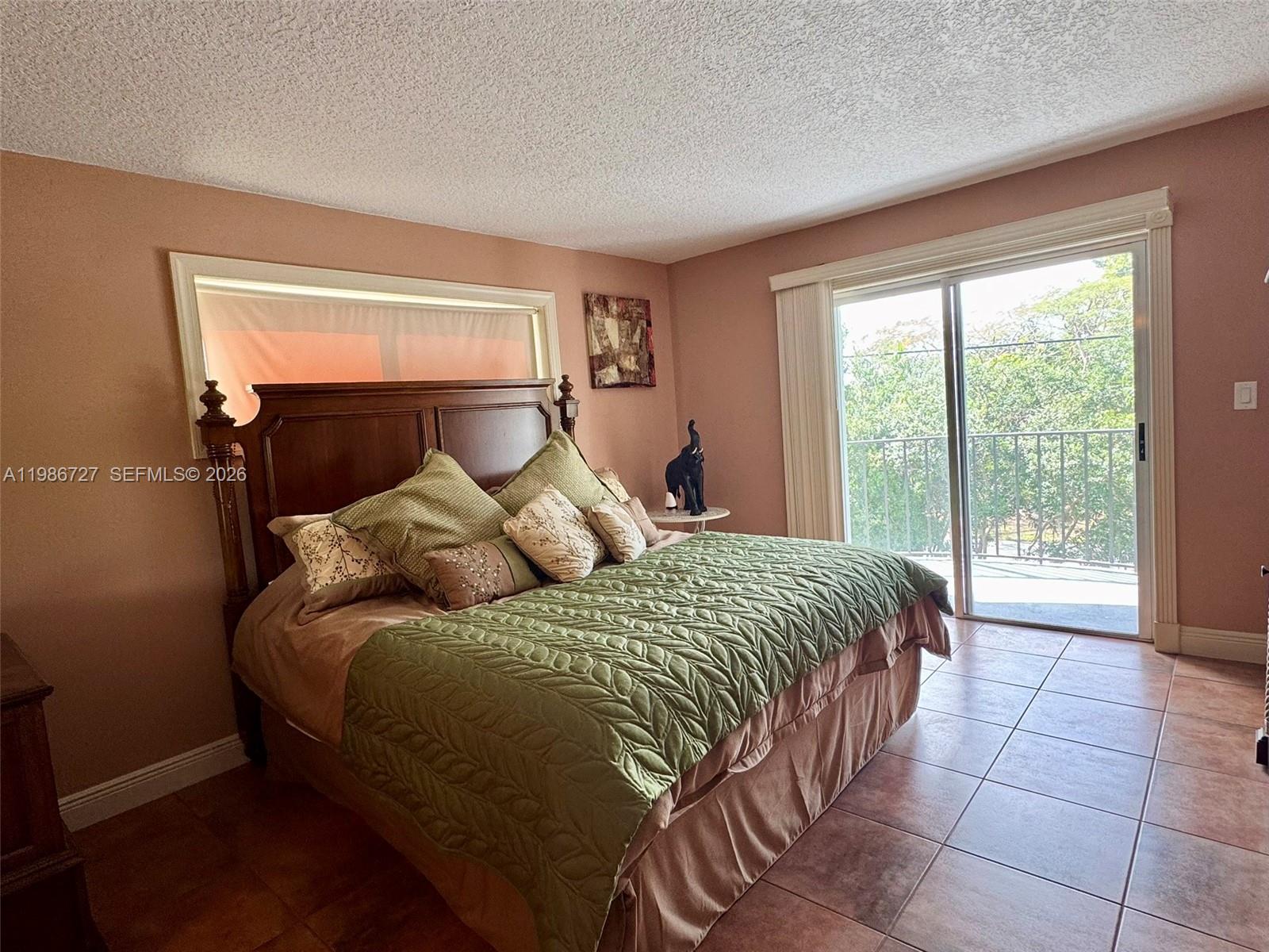 3909 N Ocean Blvd #208 Fort Lauderdale, FL 33308