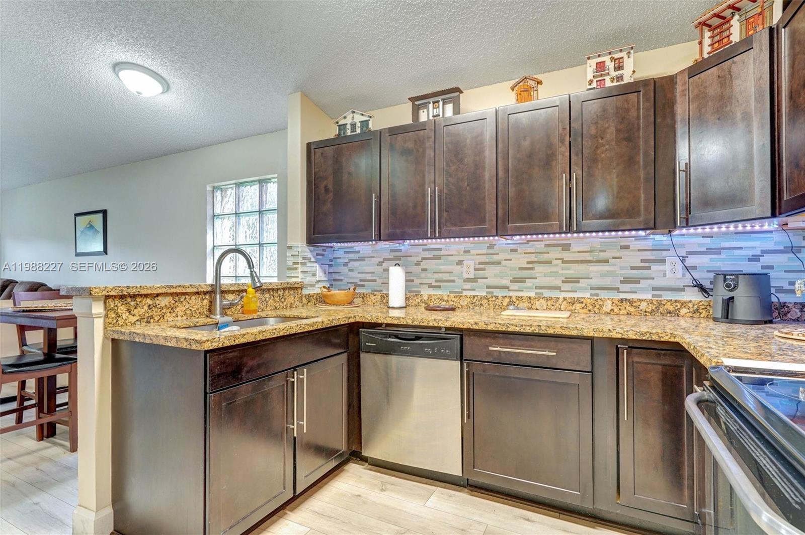 20401 SW 1st St Pembroke Pines, FL 33029