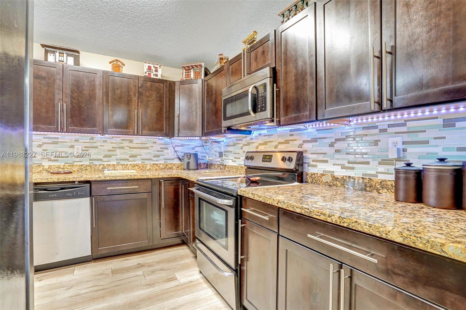 20401 SW 1st St Pembroke Pines, FL 33029