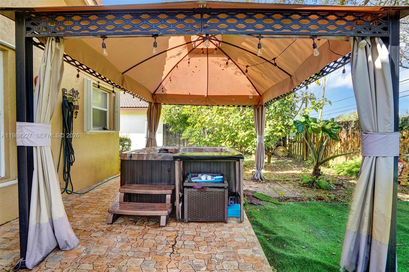 20401 SW 1st St Pembroke Pines, FL 33029