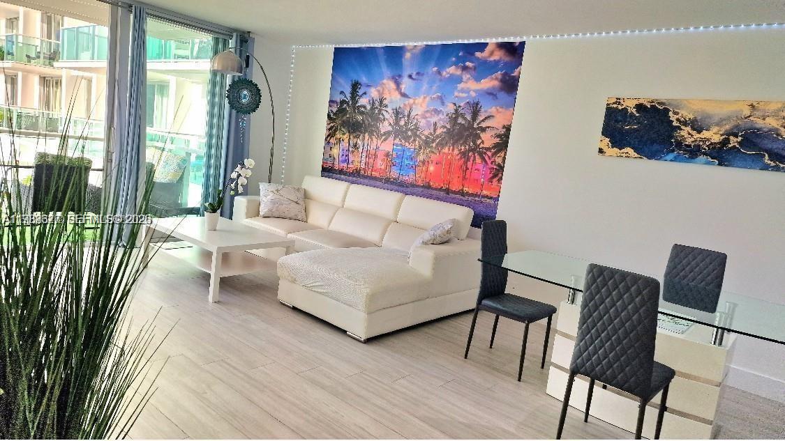 image Mirador 1000 (South Tower)2