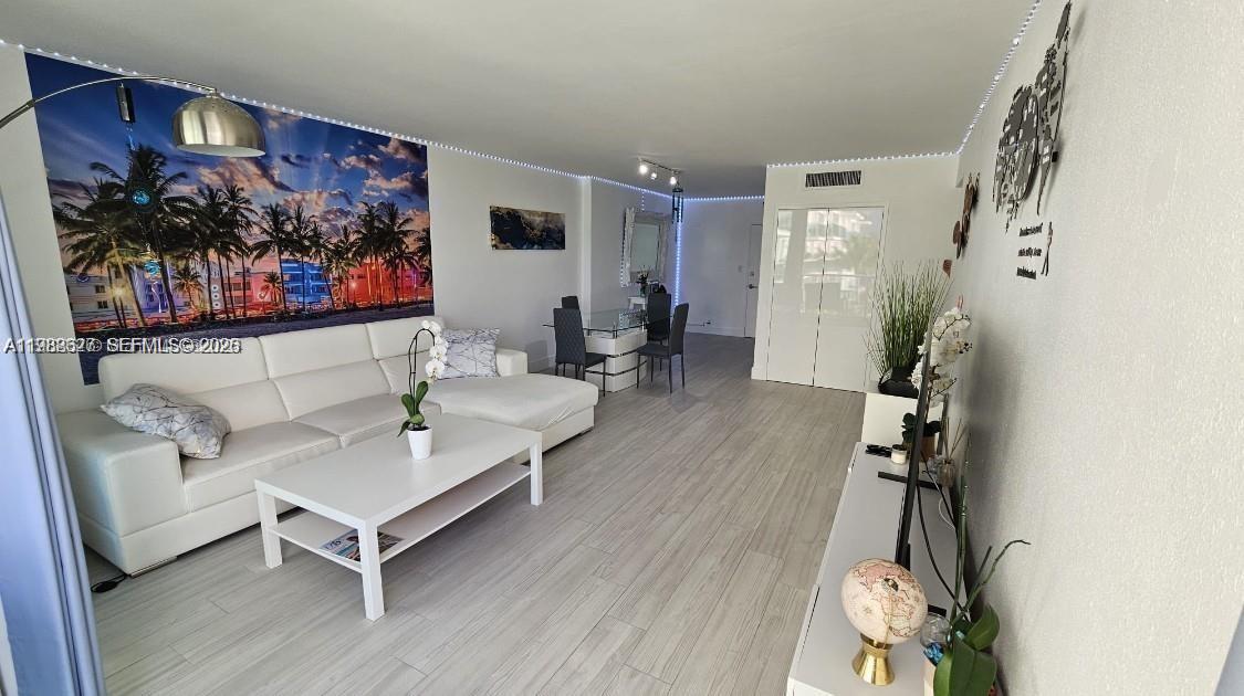 image Mirador 1000 (South Tower)3