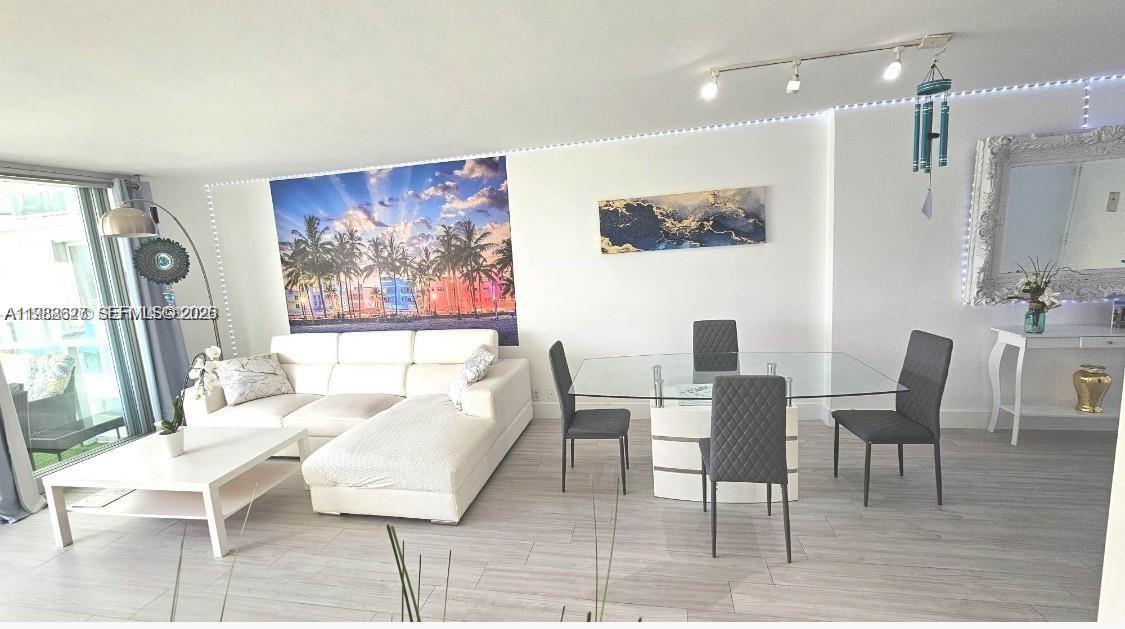 image Mirador 1000 (South Tower)5