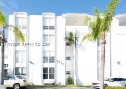 1075 93rd St #206 Bay Harbor Islands, FL 33154