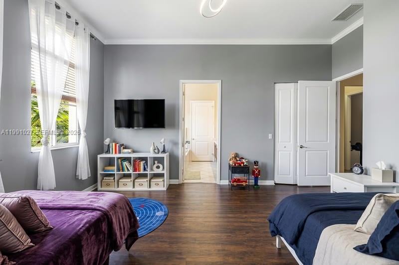 3055 NW 126th Ave Sunrise, FL 33323