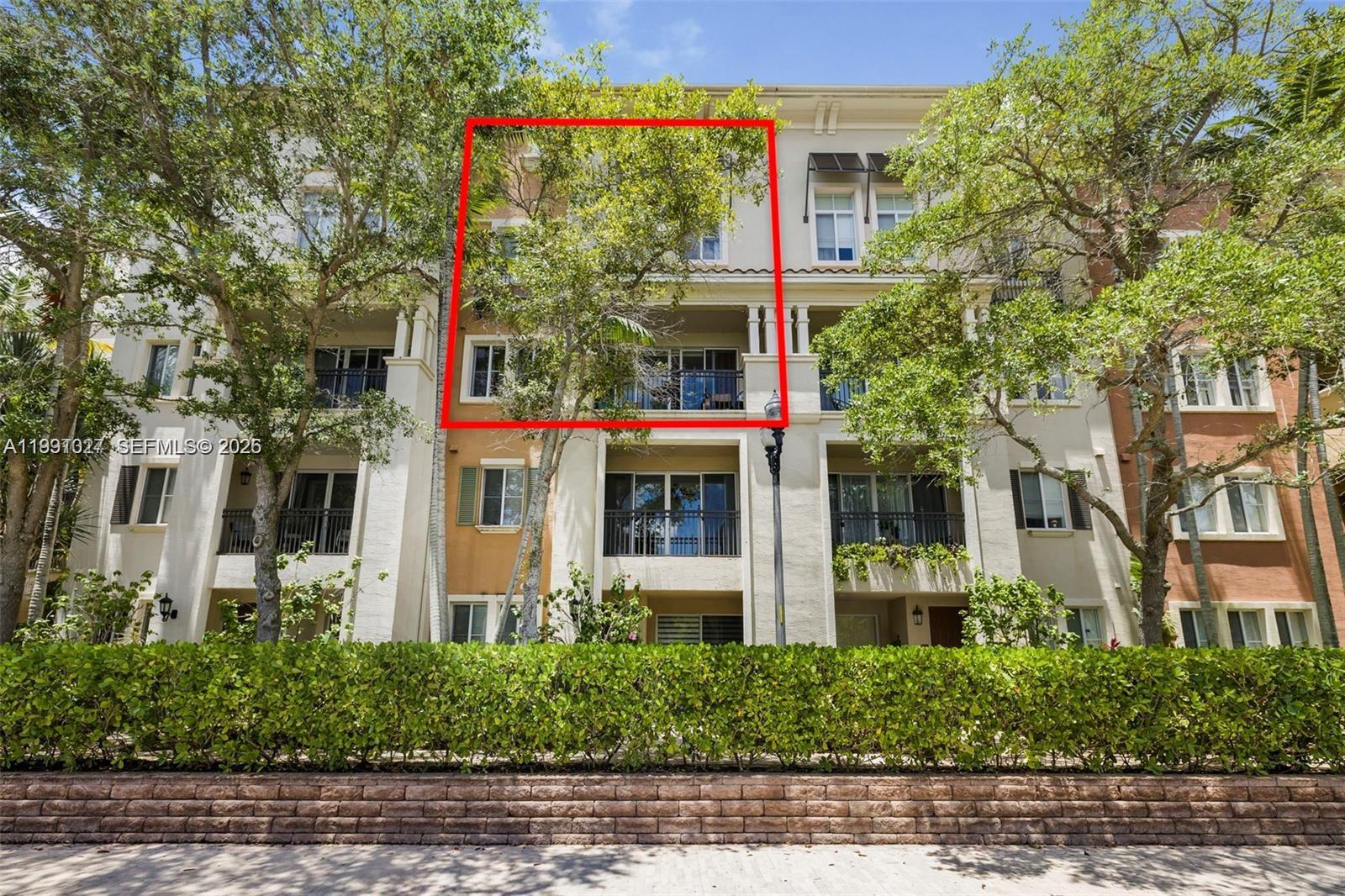 3055 NW 126th Ave Sunrise, FL 33323