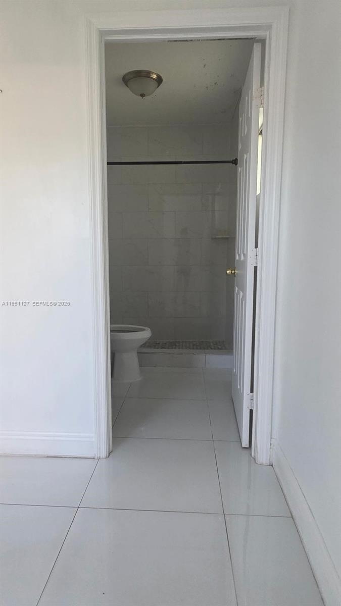 4680 NE 2nd Ave Oakland Park, FL 33334