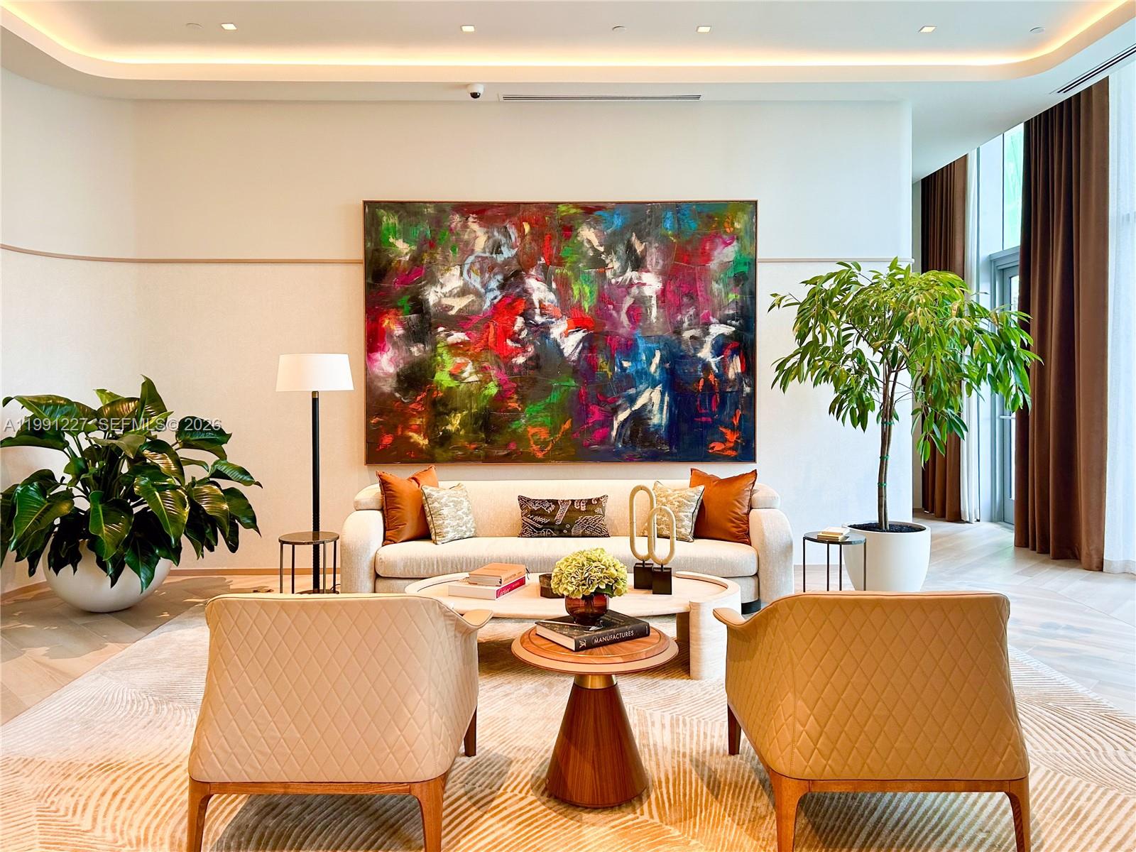 77 SE 5th #3614 Miami, FL 33131