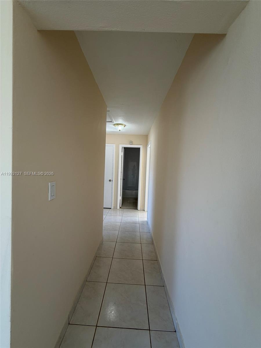 11938 SW 122nd Ct Miami, FL 33186