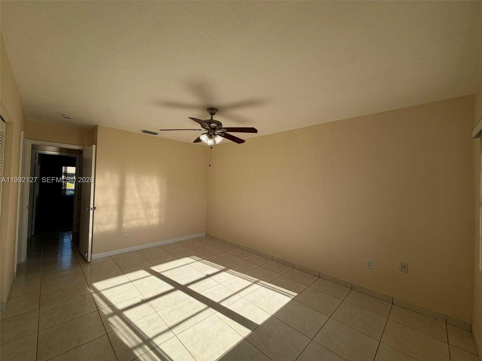 11938 SW 122nd Ct Miami, FL 33186