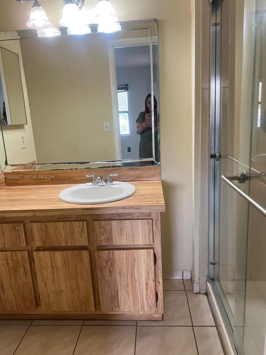 6465 W 27th Ave #43-202 Hialeah, FL 33016