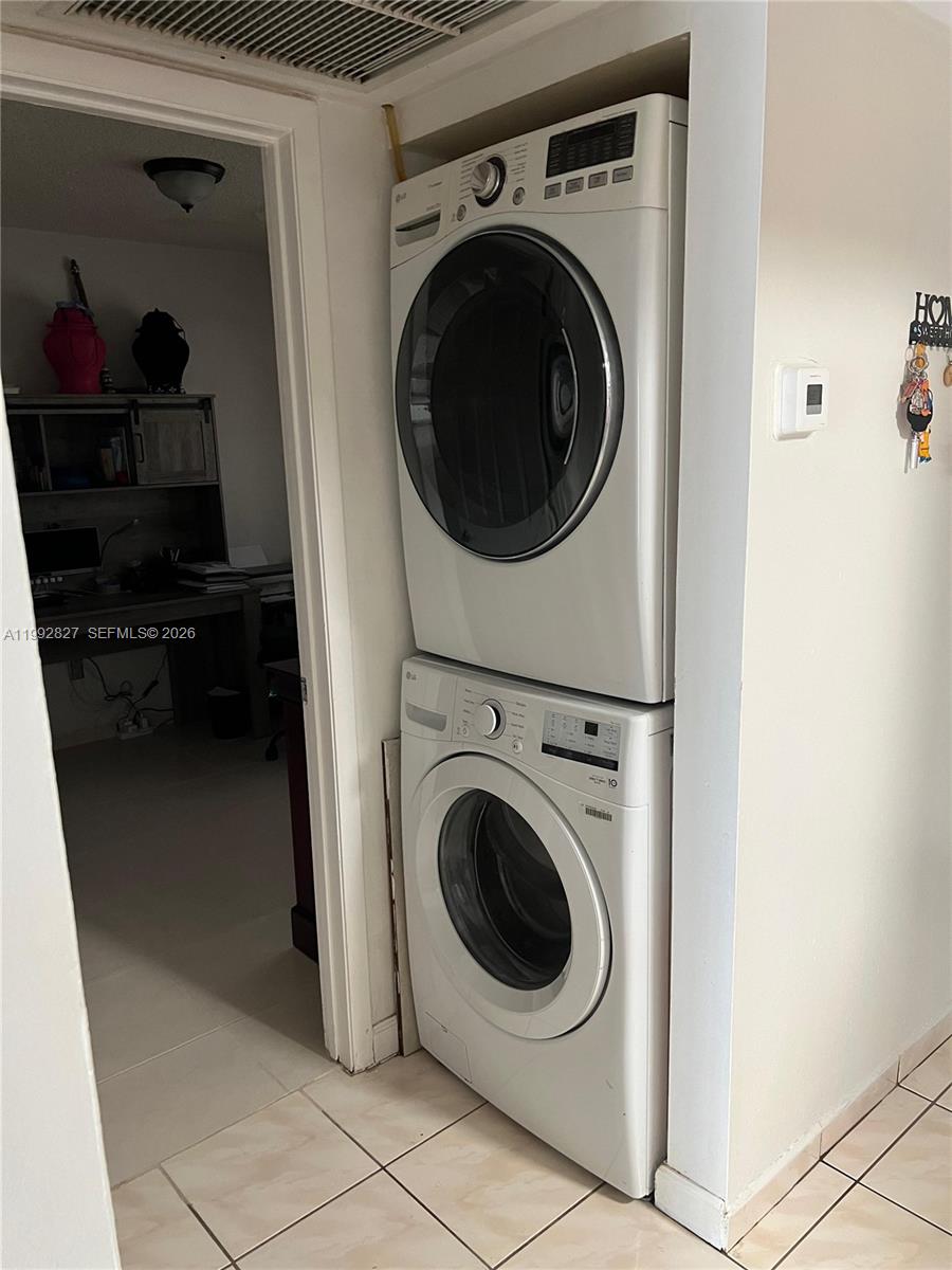 6465 W 27th Ave #43-202 Hialeah, FL 33016