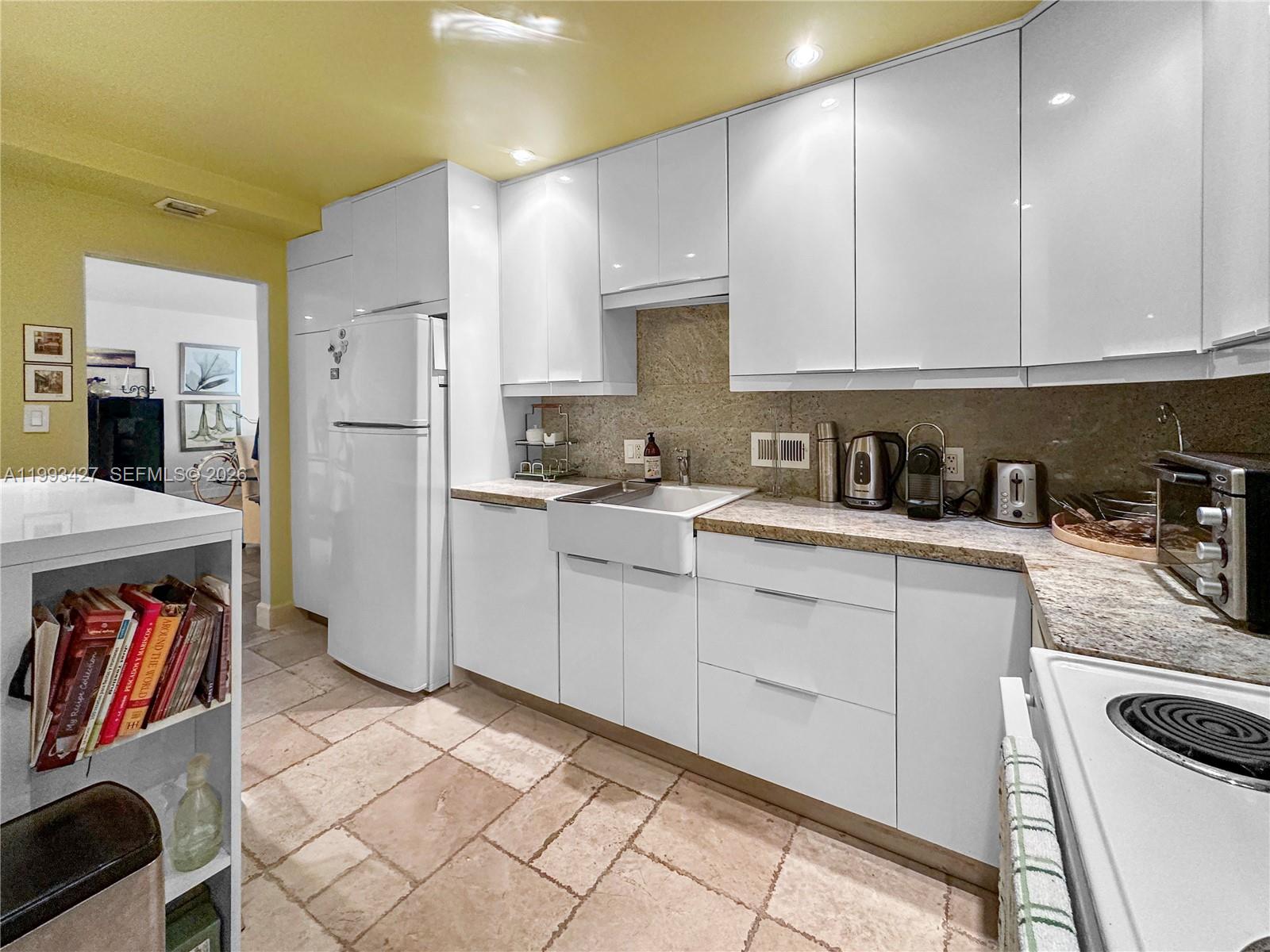 10185 Collins Ave #502 Bal Harbour, FL 33154