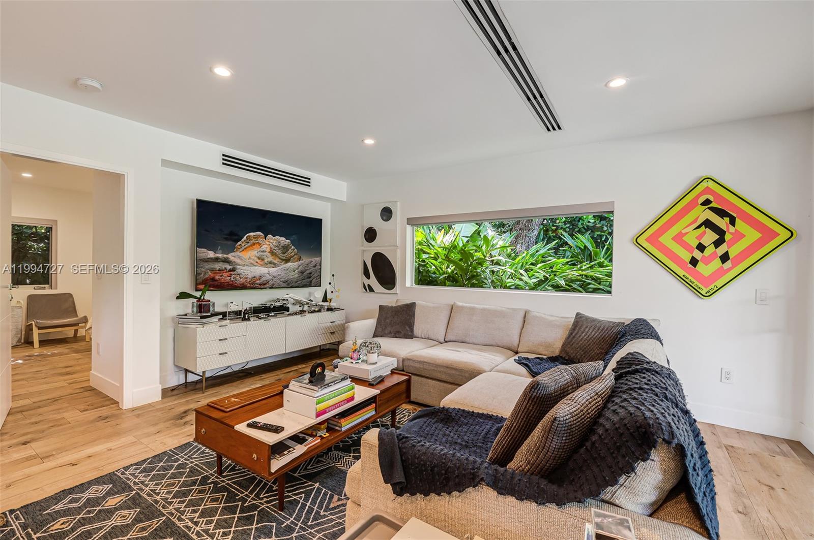 79 W Shore Dr Miami, FL 33133