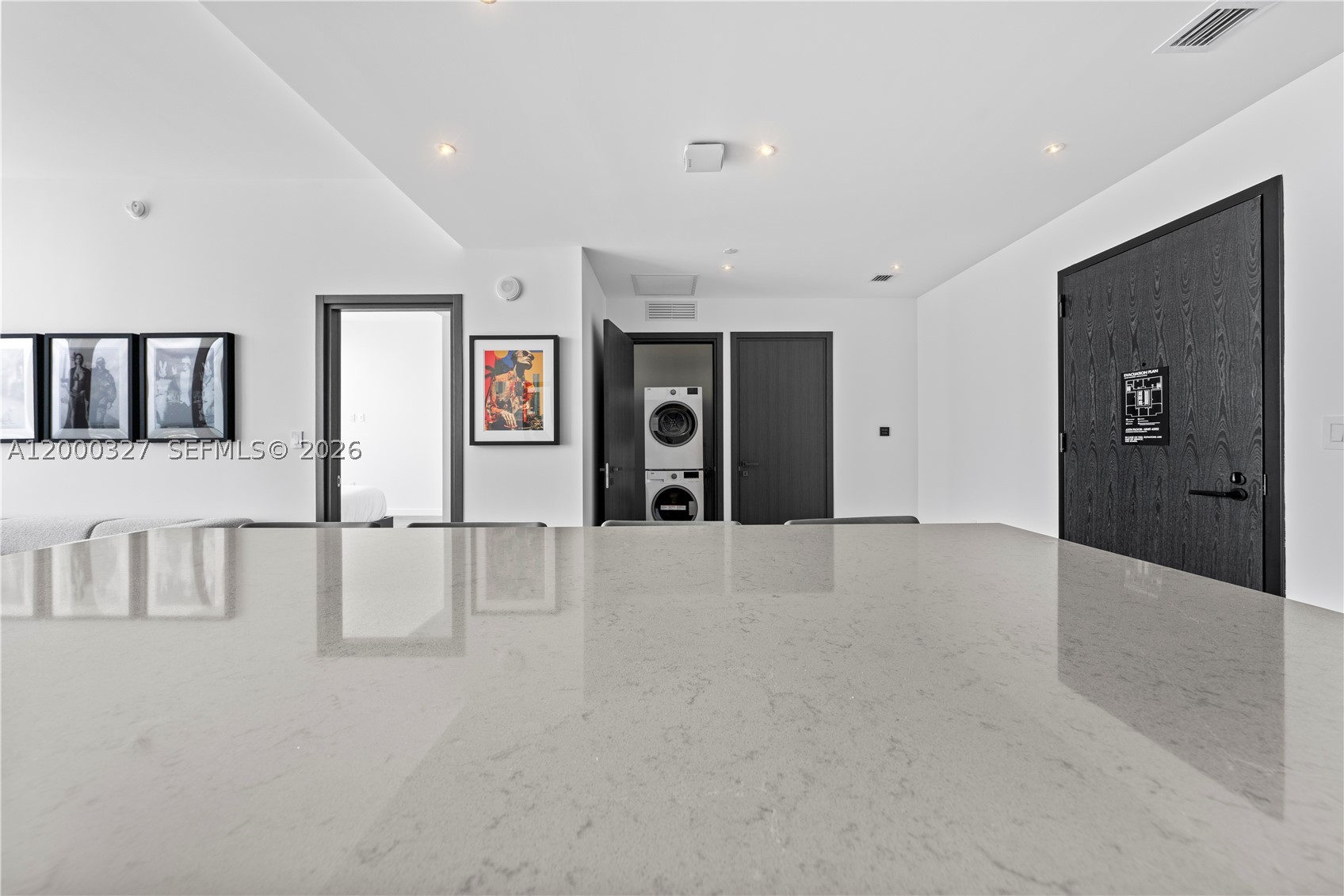 image E11EVEN Hotel & Residences16