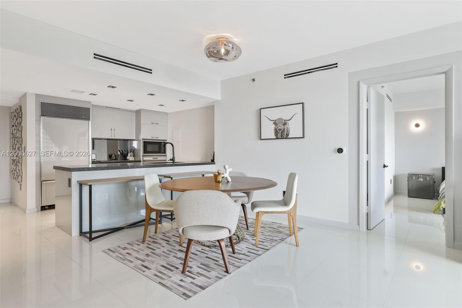 image Icon Brickell I24