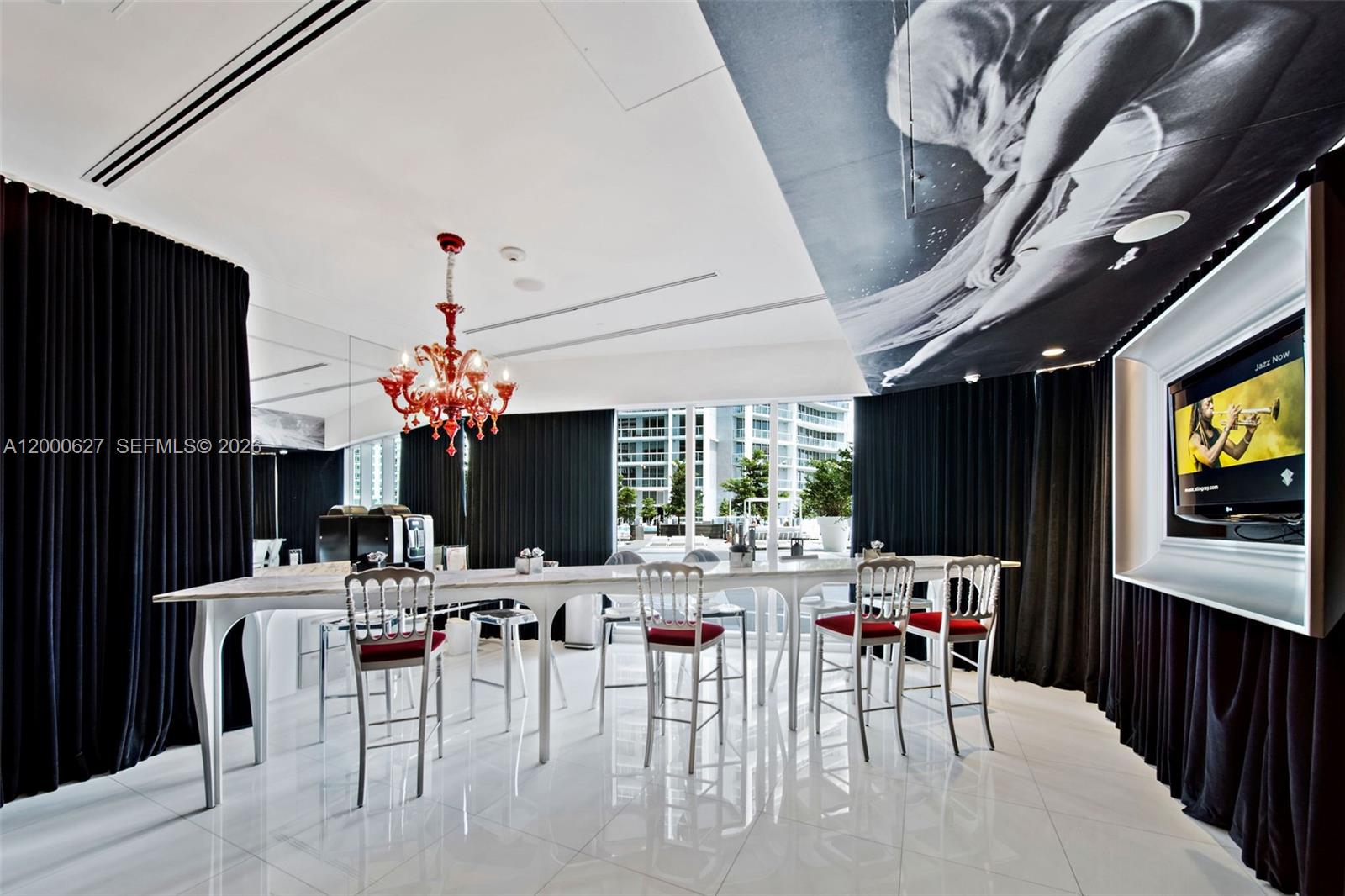 image Icon Brickell I44