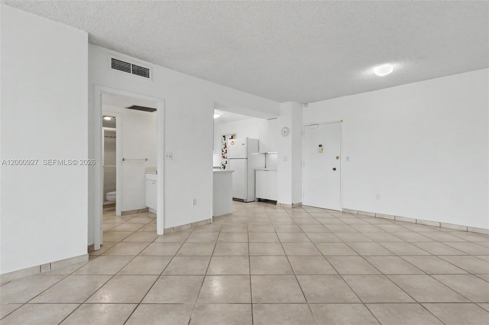 image Arlen House West14