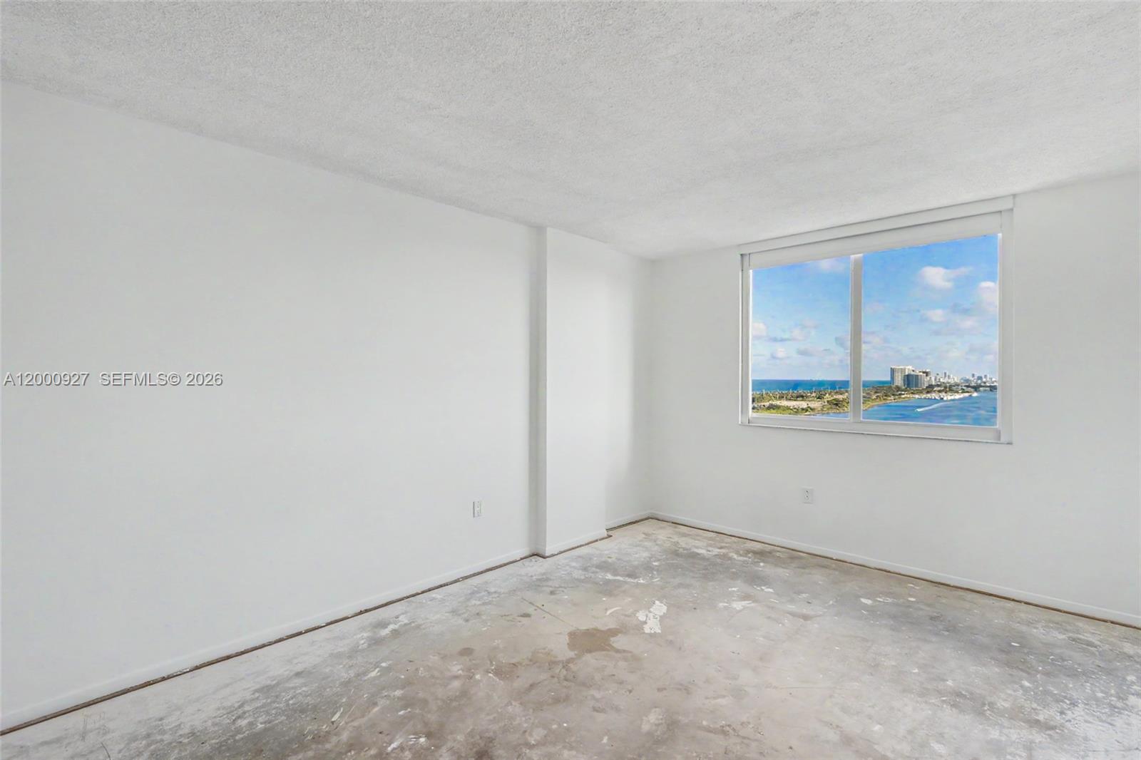 image Arlen House West35