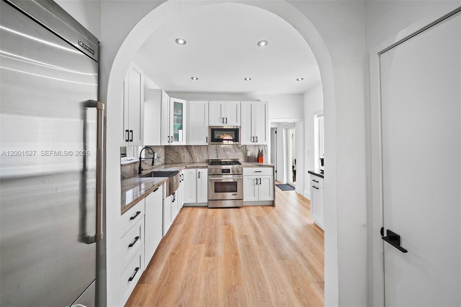 5237 La Gorce Dr #5237 Miami Beach, FL 33140