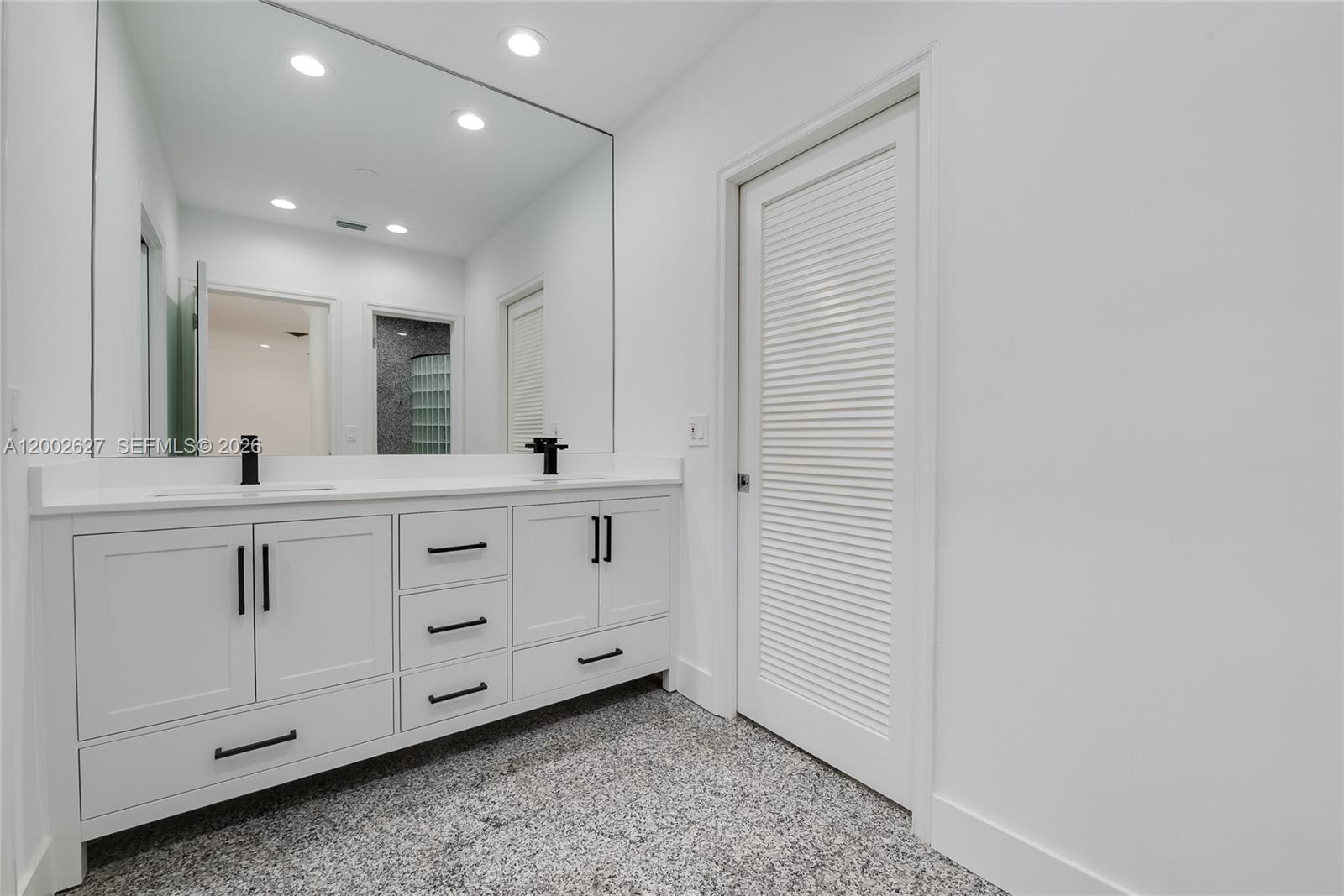 11401 SW 67th Ave Pinecrest, FL 33156