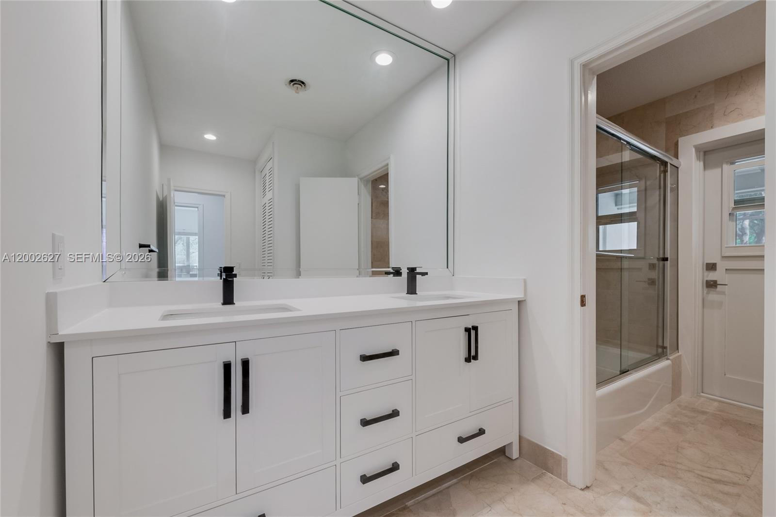 11401 SW 67th Ave Pinecrest, FL 33156