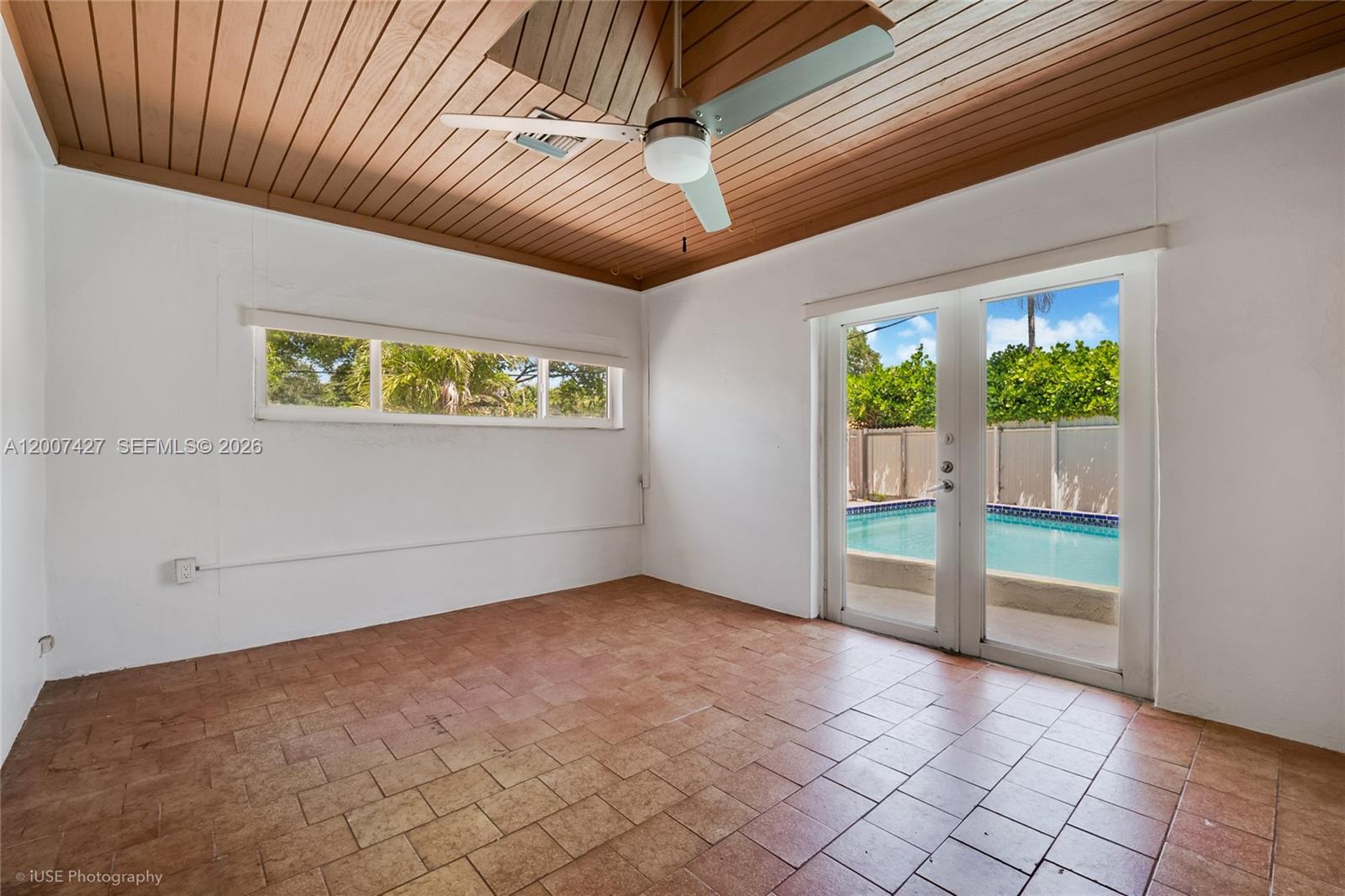 5889 Devonshire Blvd Miami, FL 33155