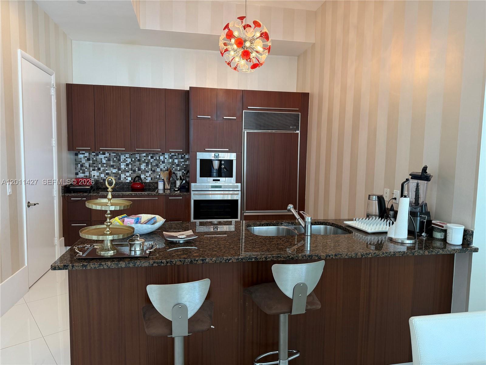 15811 Collins Ave #4207 Sunny Isles Beach, FL 33160
