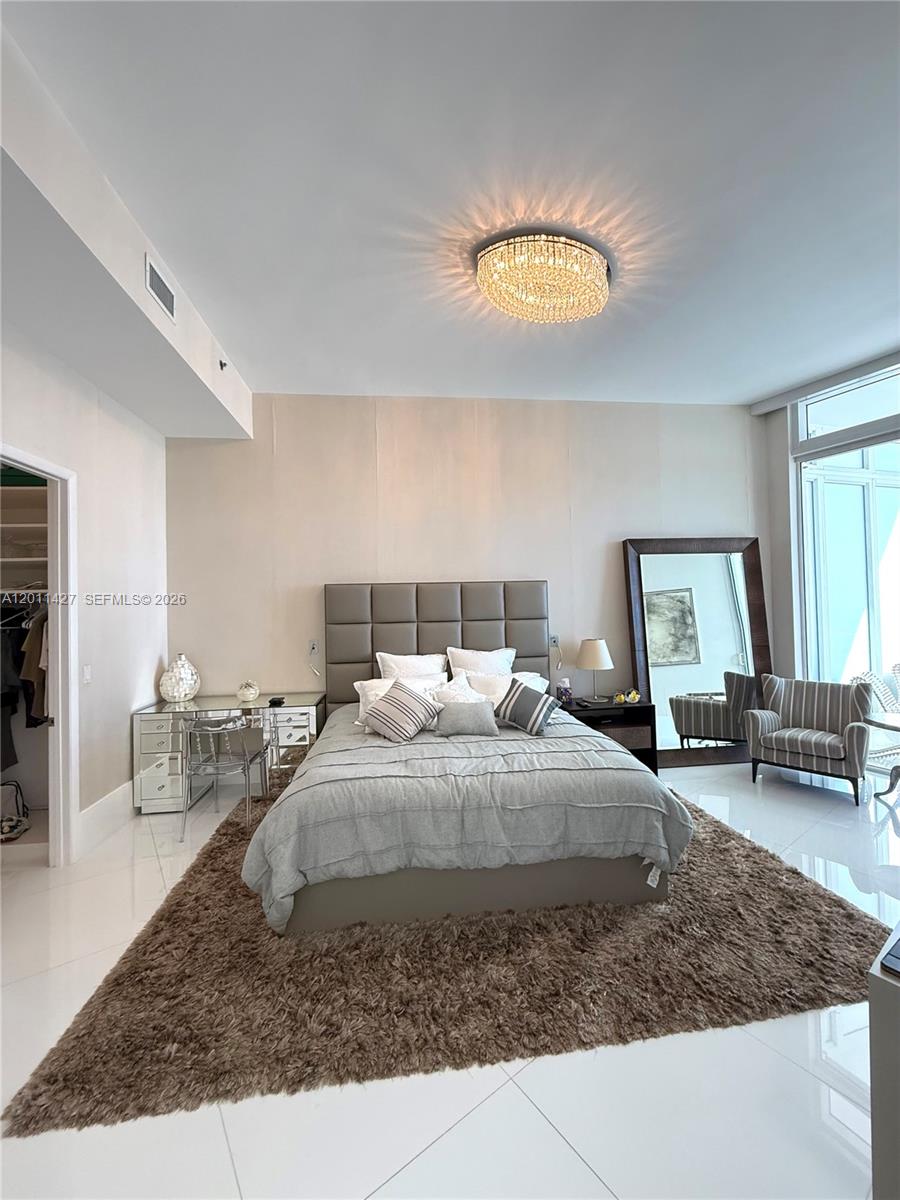 15811 Collins Ave #4207 Sunny Isles Beach, FL 33160