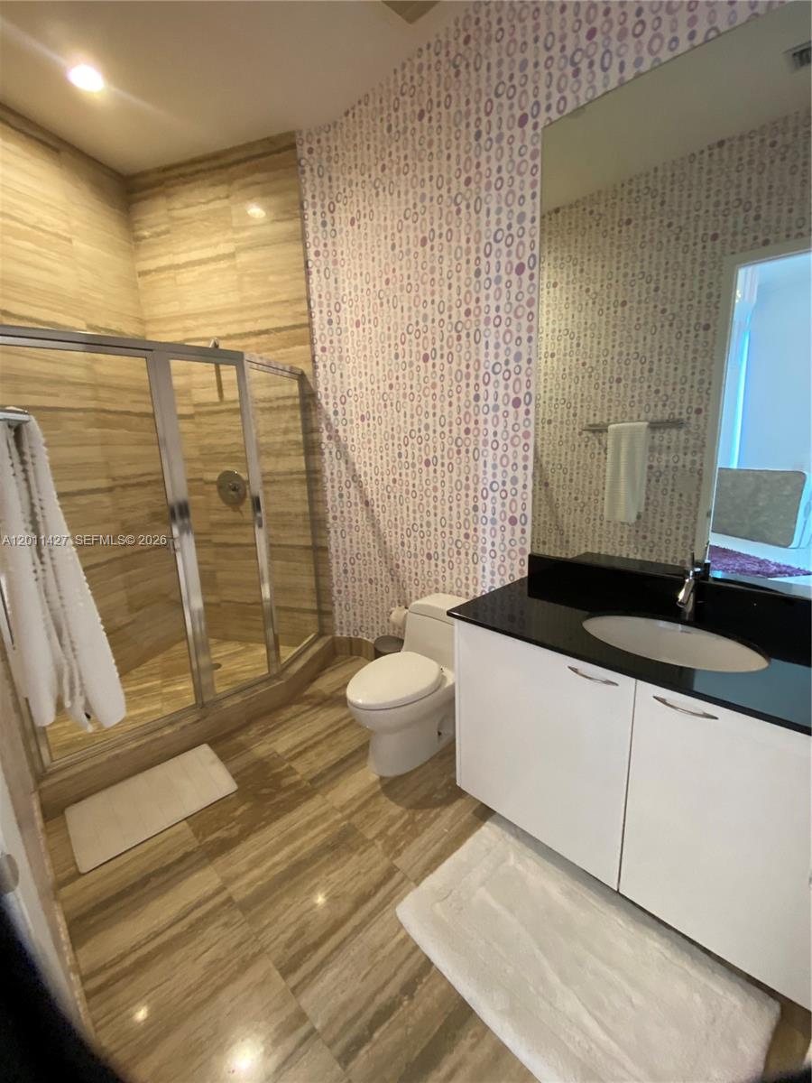 15811 Collins Ave #4207 Sunny Isles Beach, FL 33160