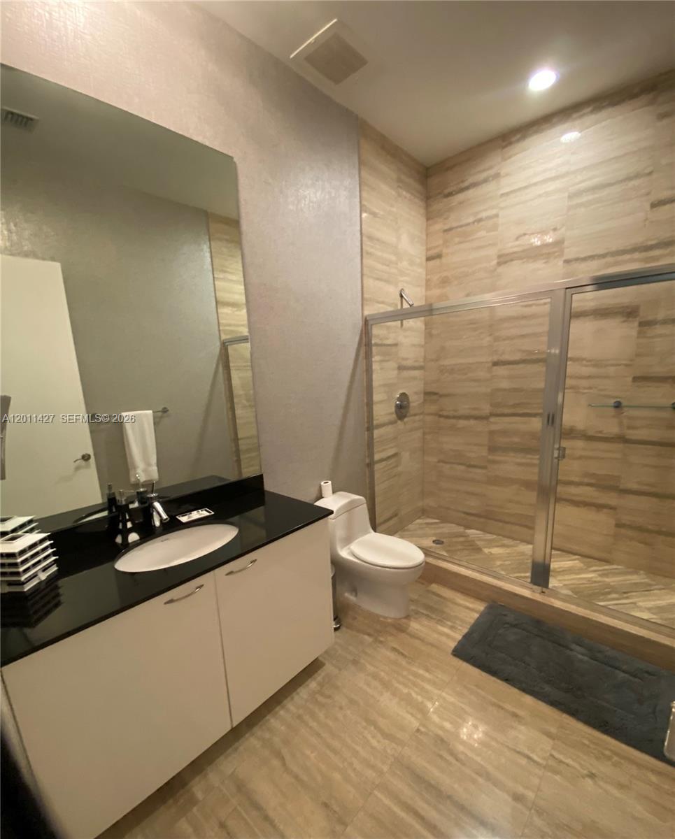 15811 Collins Ave #4207 Sunny Isles Beach, FL 33160