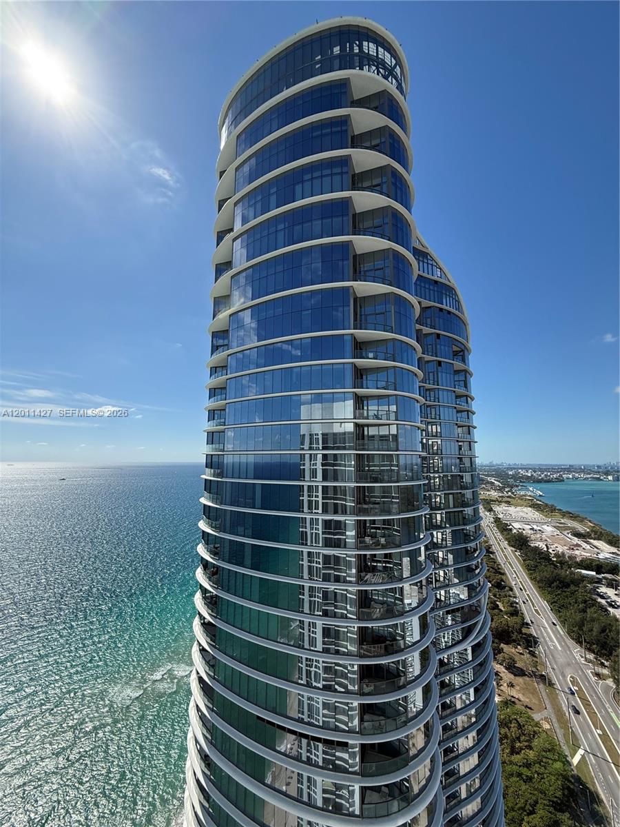 15811 Collins Ave #4207 Sunny Isles Beach, FL 33160