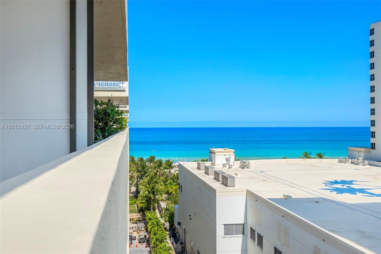 1621 Collins Ave #PH1002 Miami Beach, FL 33139