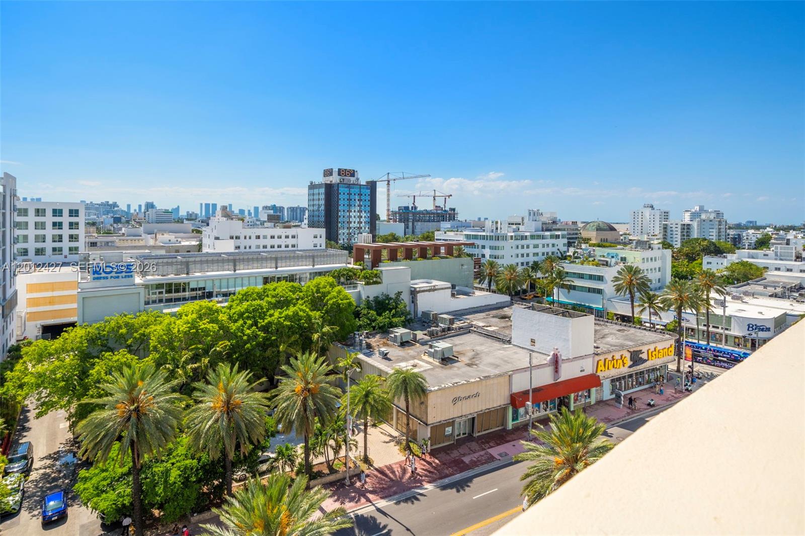 1621 Collins Ave #PH1002 Miami Beach, FL 33139