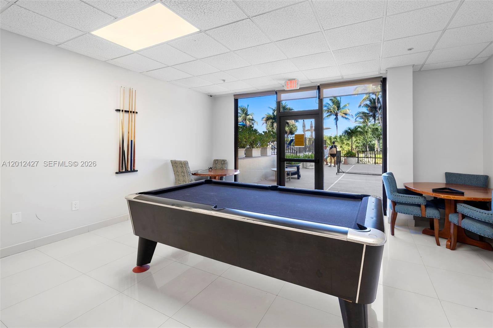 1621 Collins Ave #PH1002 Miami Beach, FL 33139