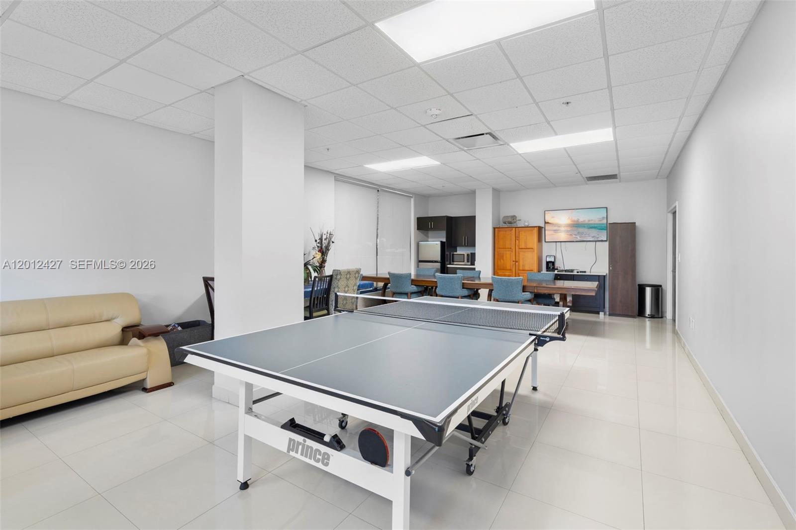 1621 Collins Ave #PH1002 Miami Beach, FL 33139