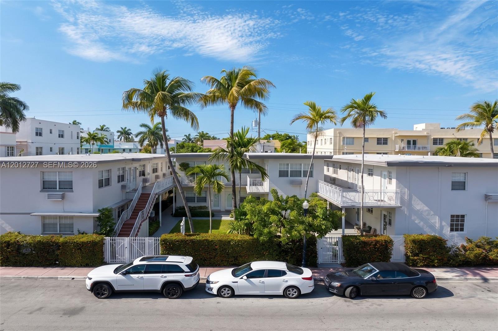 717 Espanola Way #111