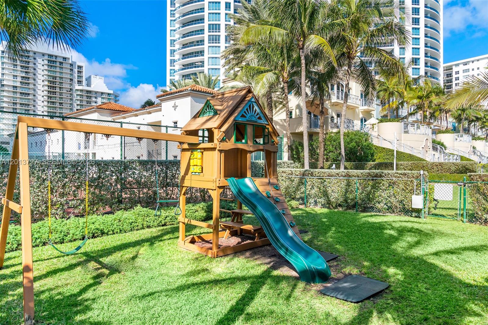 5959 Collins Ave #1101 Miami Beach, FL 33140